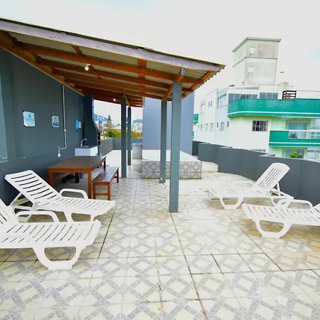 Residencial Melfi 2 Apartamento com Piscina-3
